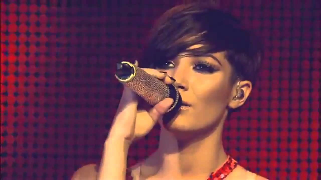 Frankie Sandford Vocals from Headlines Tour