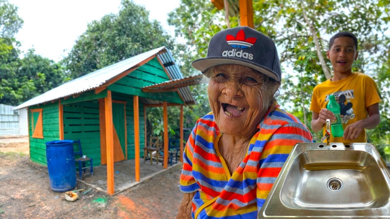 LA COCINA DE LA ABUELA BENITA LISTA Y SEGUIDORES LLEVAN BENDICIONES.LA VIDA DEL CAMPO 