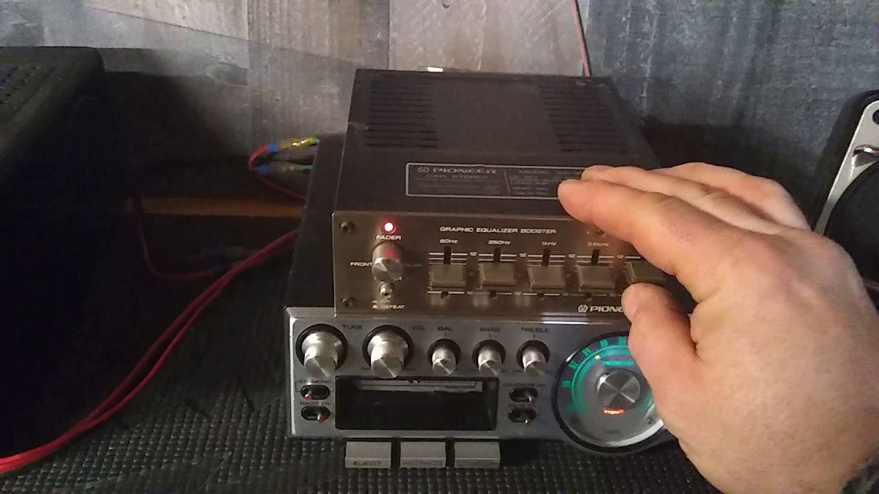 Vintage Pioneer KP500 car stereo with EQ and speakers