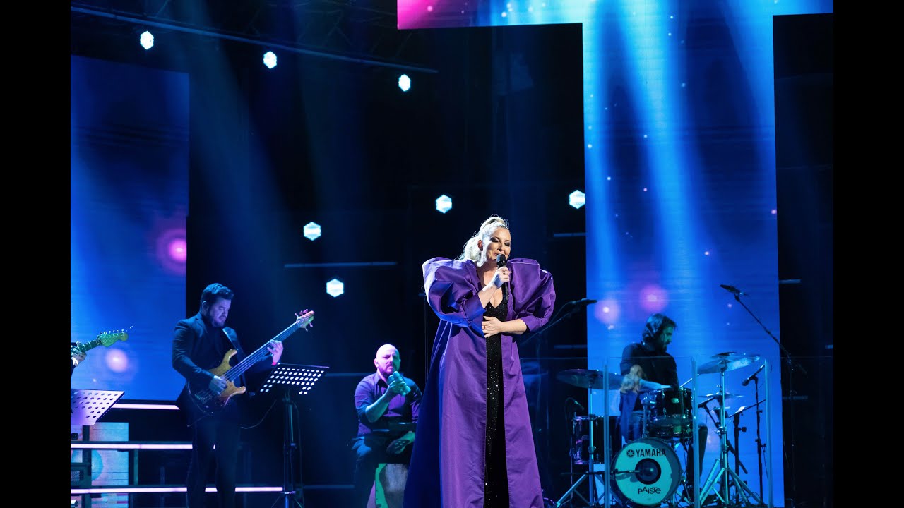 Mariola Cantarero canta 'Ave Mar&iacute;a' en Tierra de Talento 'Especial 28F'