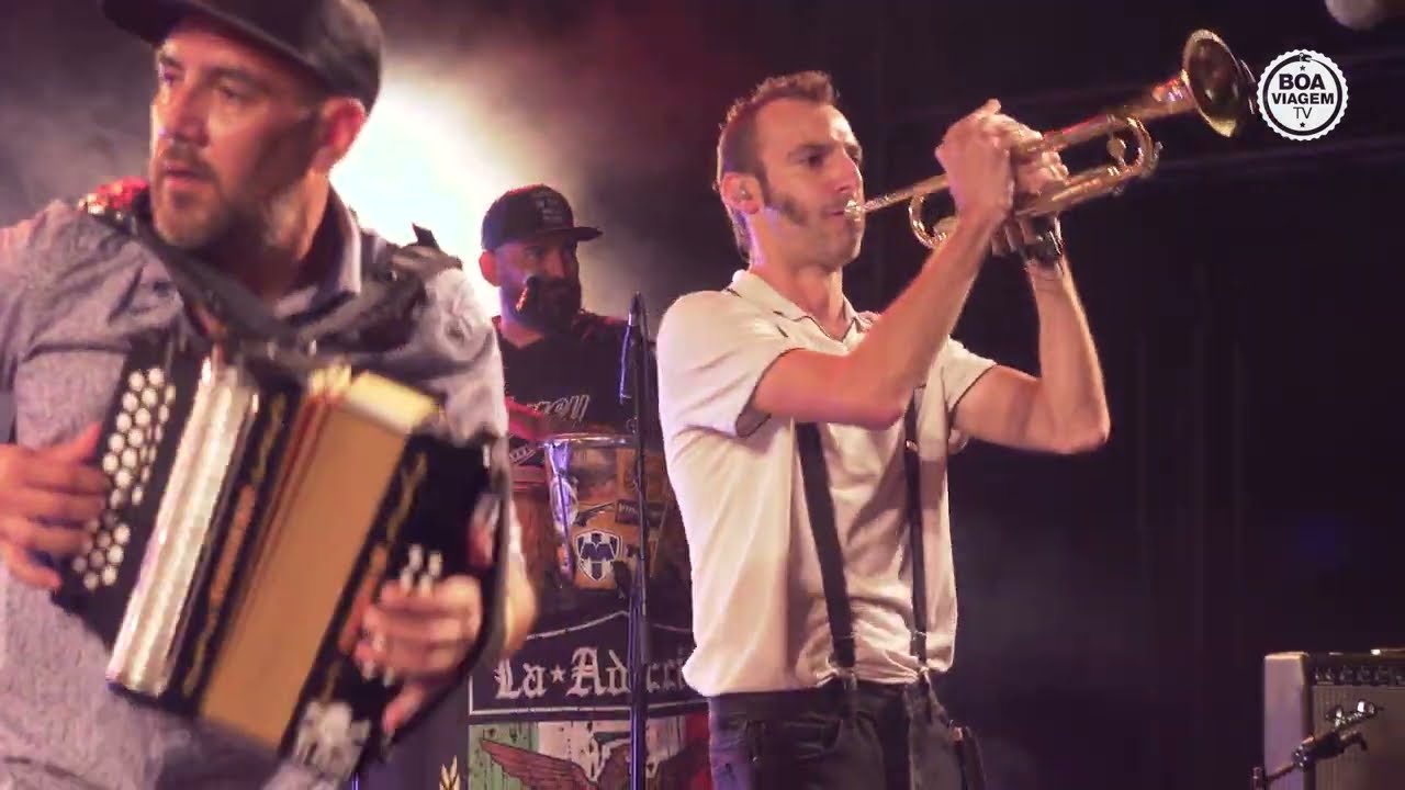 Kumbia Boruka - Santa Suerte (live Fiest'A Sète)