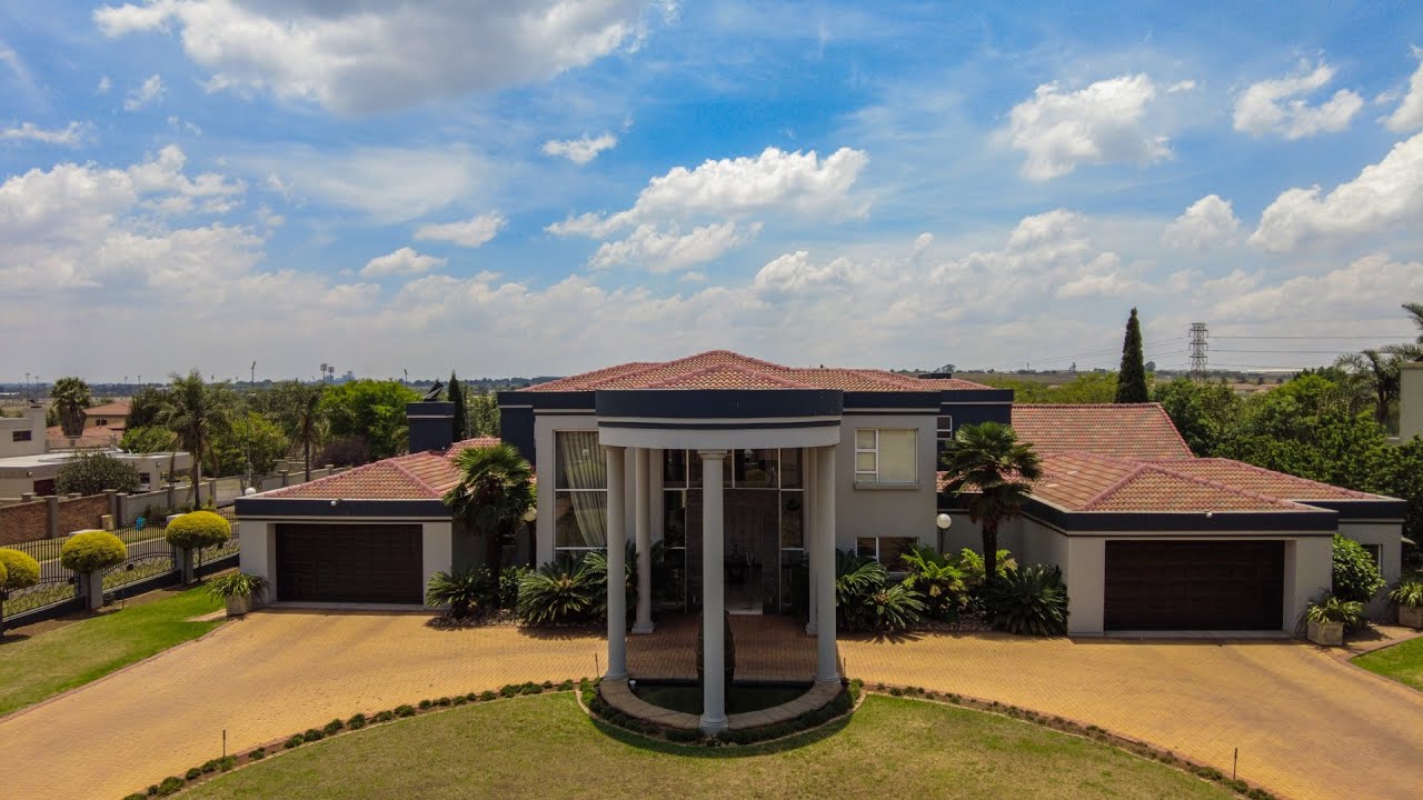 5 Bedroom For Sale | Parkrand