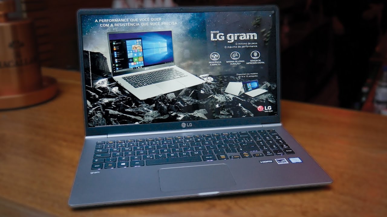 LG GRAM 2018: 1kg, Core i7 e 20 HORAS DE BATERIA?! (HANDS ON)