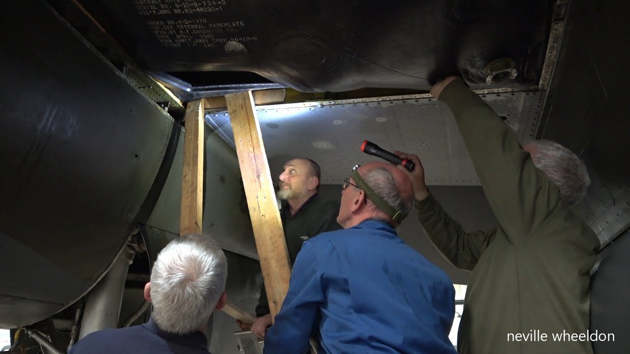 B25 Video 9. Restoration to taxiing condition then onto Airworthy