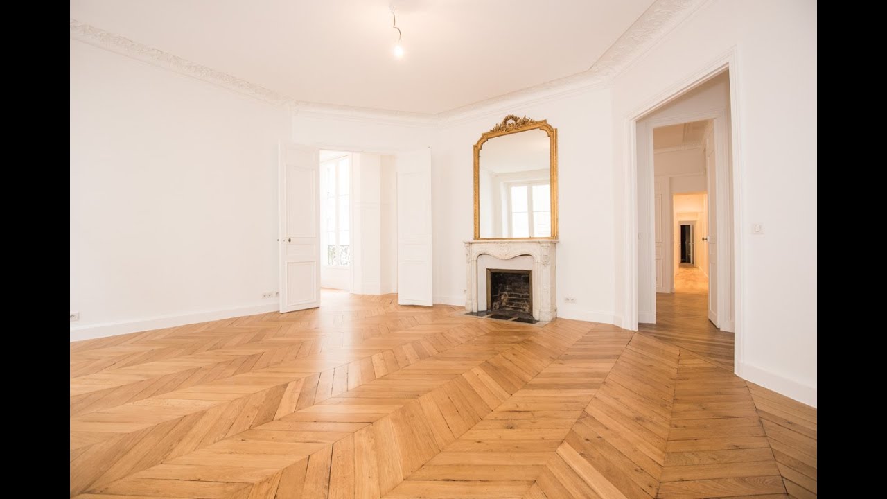 (Ref: 07024) 2-Bedroom unfurnished apartment for rent on rue de Lille, Paris 7th