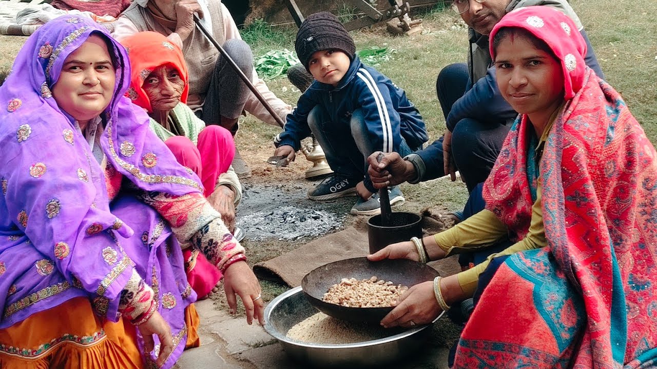 चूरमा खाकर घूमने के लिए चल दिए