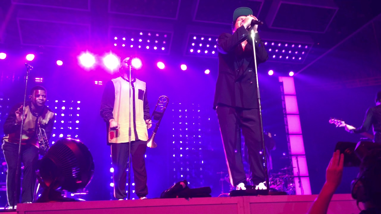 Bruno Mars Uptown Funk - 24K Magic World Tour Ericsson Globen Sweden   20170520