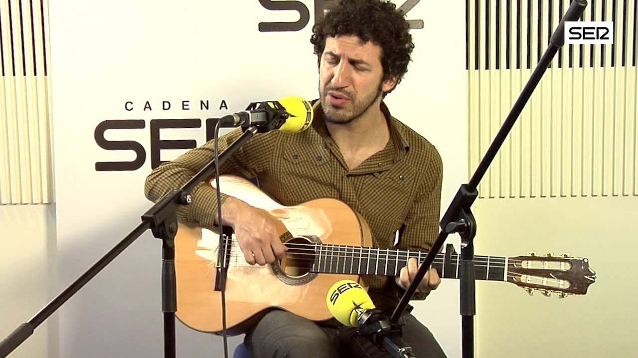 Marwan interpreta 'Desde que duermes junto a mí'. Cadena SER