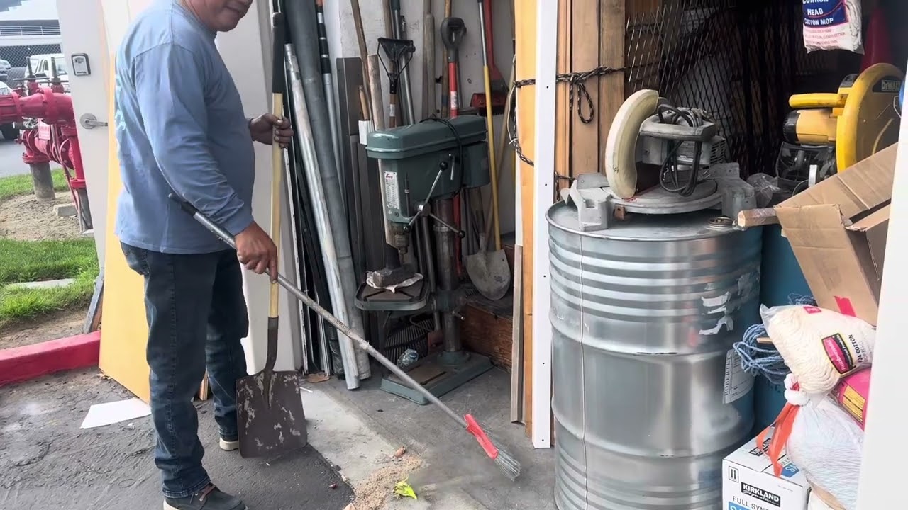 Dọn văn phòng qua chỗ nhỏ hơn 