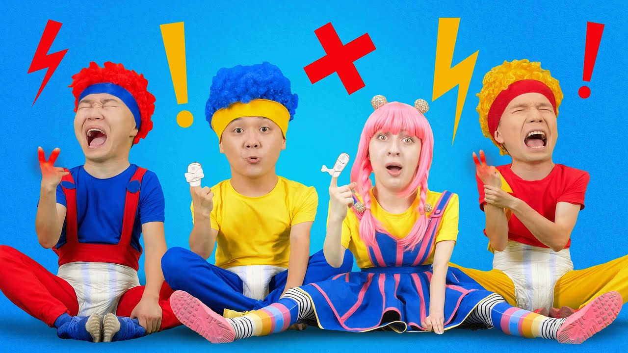 Fingers! Babies, Keep them Safe! | D Billions Kids Songs
