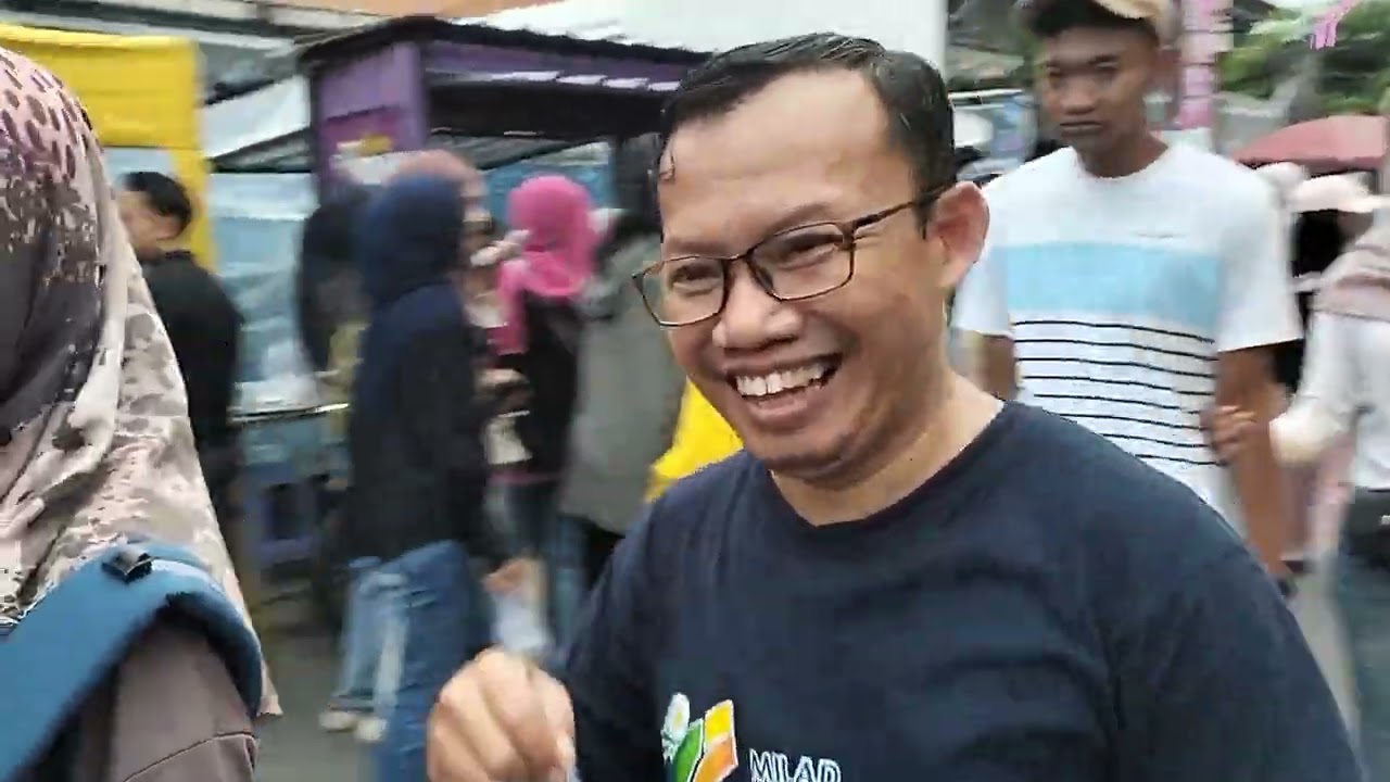 Pasar Takjil Sore Kampung Ramadhan Masjid Jogokariyan Yogyakarta Hari Ke 12.