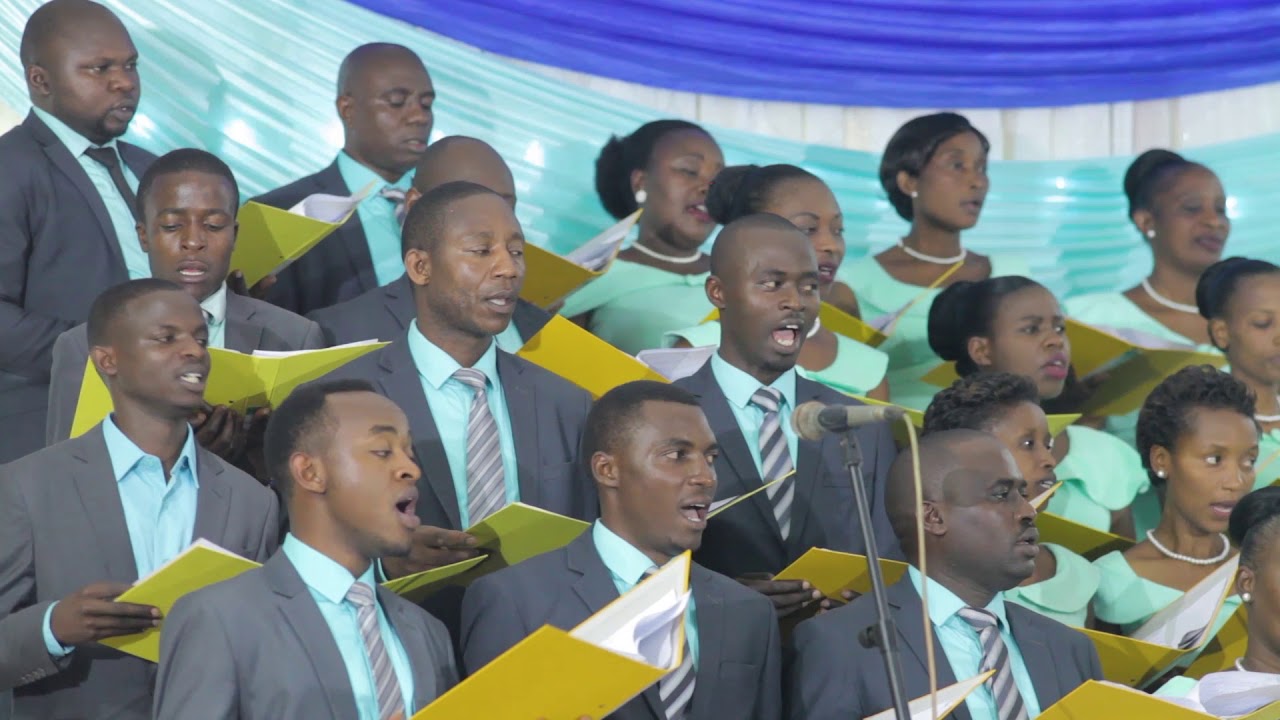 MWAMI W'ISHEMA RITARETSA PERFORMED BY CHORALE MARIE REINE
