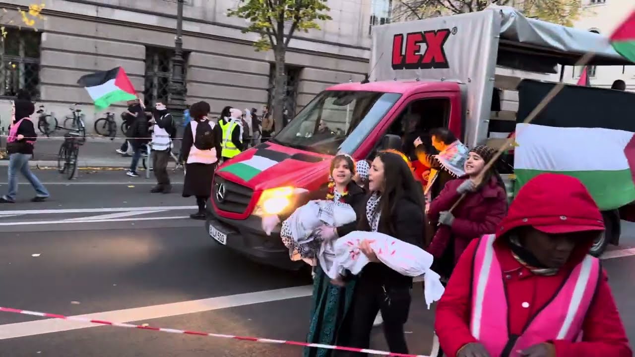 Palästina Demo in Berlin am 04.11.2023! Es waren fast 10 000 Teilnehmer!