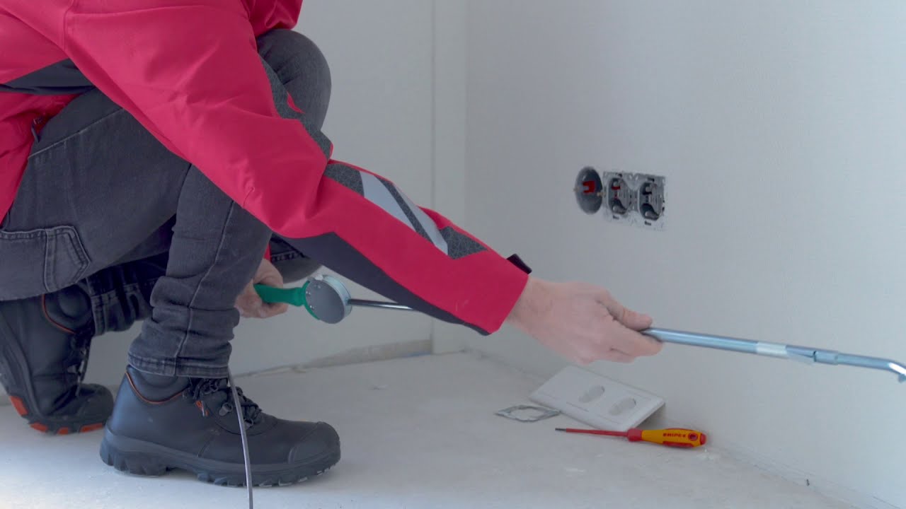 Kabels in een loze leiding aanleggen I Instructiefilm Elektro Scheppers