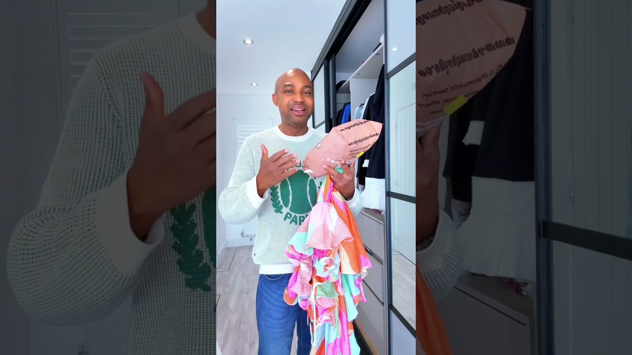 I love the new maternity dresses my husband bought for me 😍so beautiful 🤩 