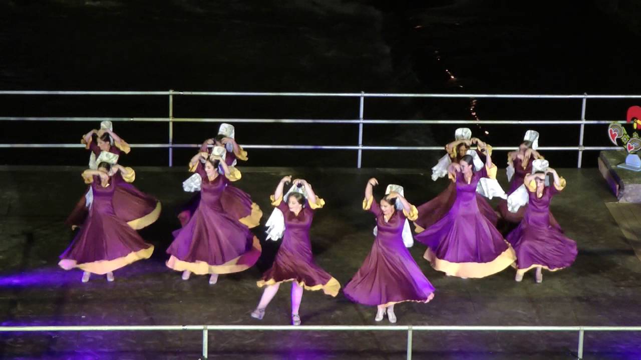 Andalusian folk dance: El Vito