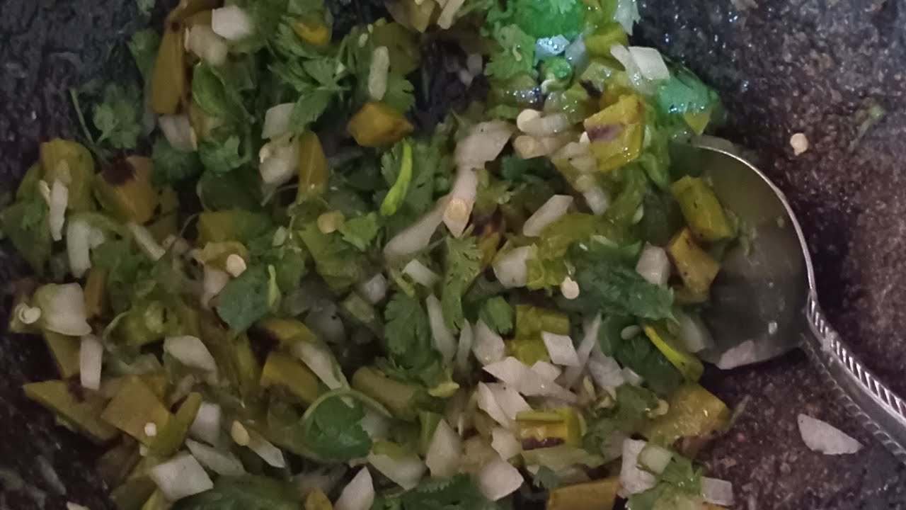 SALSA DE NOPALES Y VASO ELOTE 