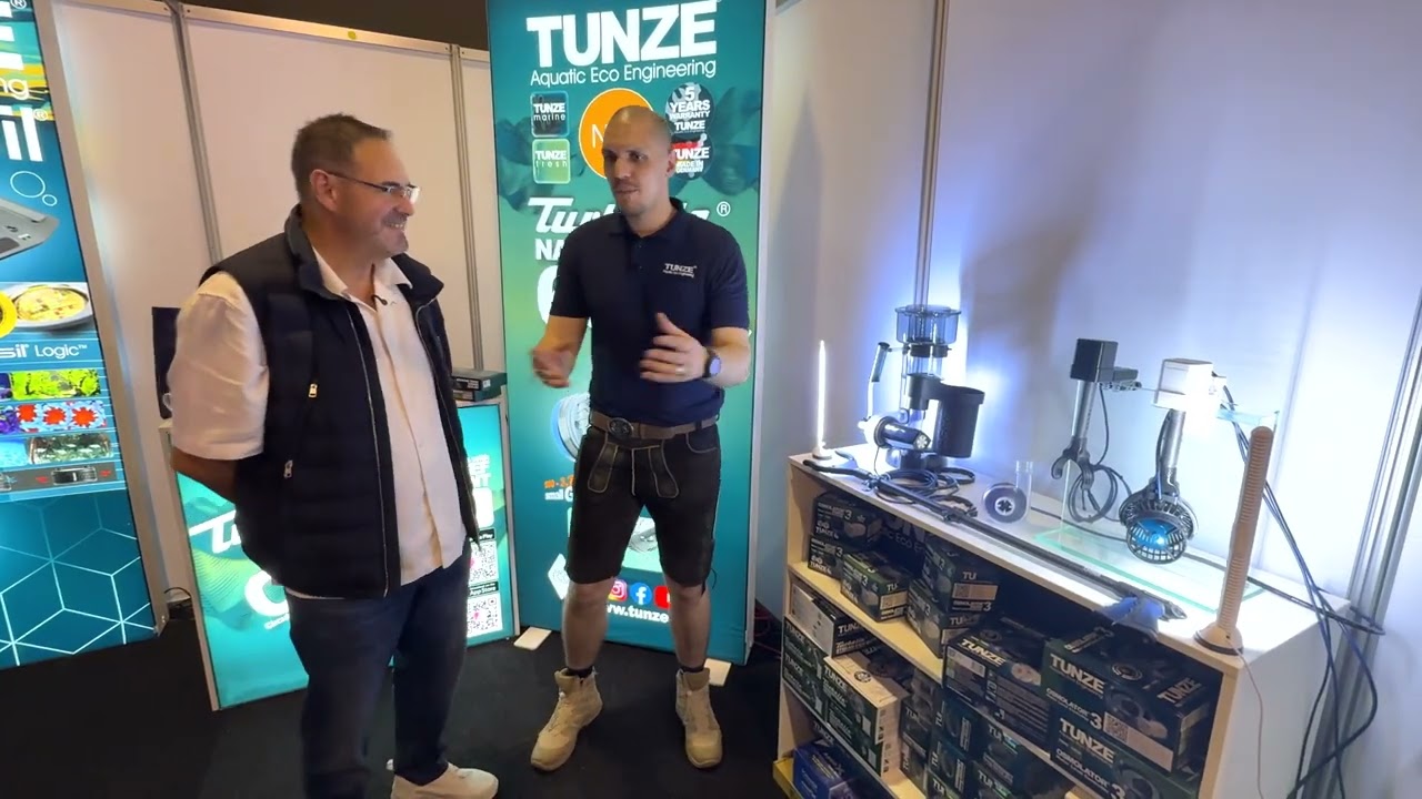 Vivarium - Felix Tunze zeigt uns alles NEUE - 1 Pumpe ersetzt 3 herkömmliche:-)