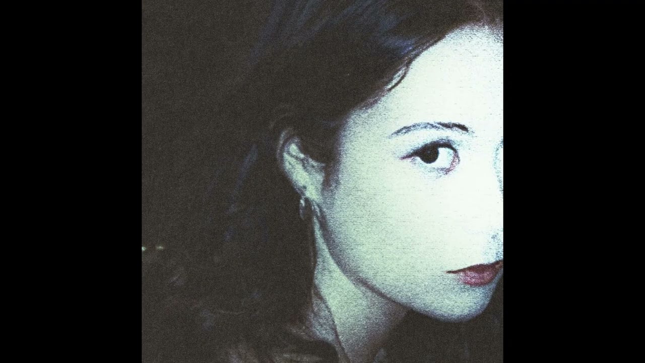 How I Get by Laufey but I shoegazing it to smithereens (