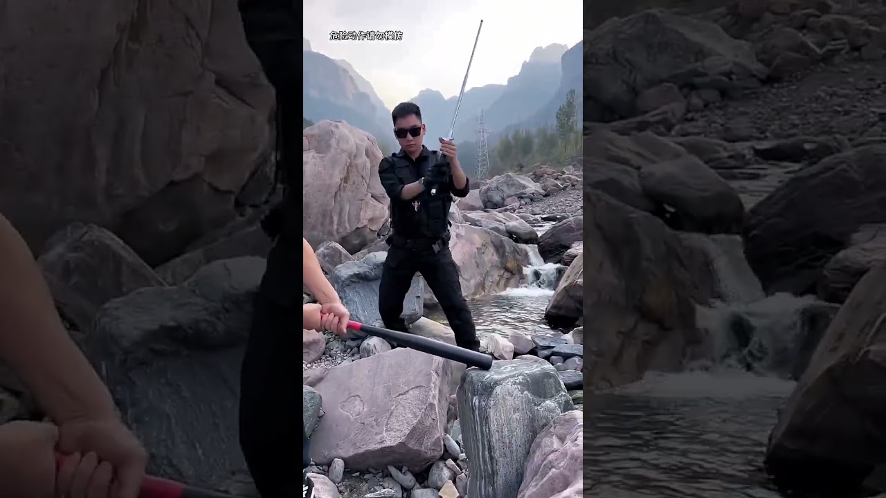 Telescopic three-section trekking pole, freely retractable, easy to carry, suitable for