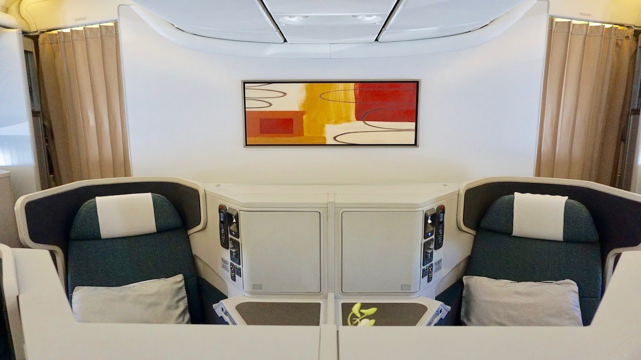 Cathay Pacific Business Class Shanghai to Hong Kong Airbus A330-300