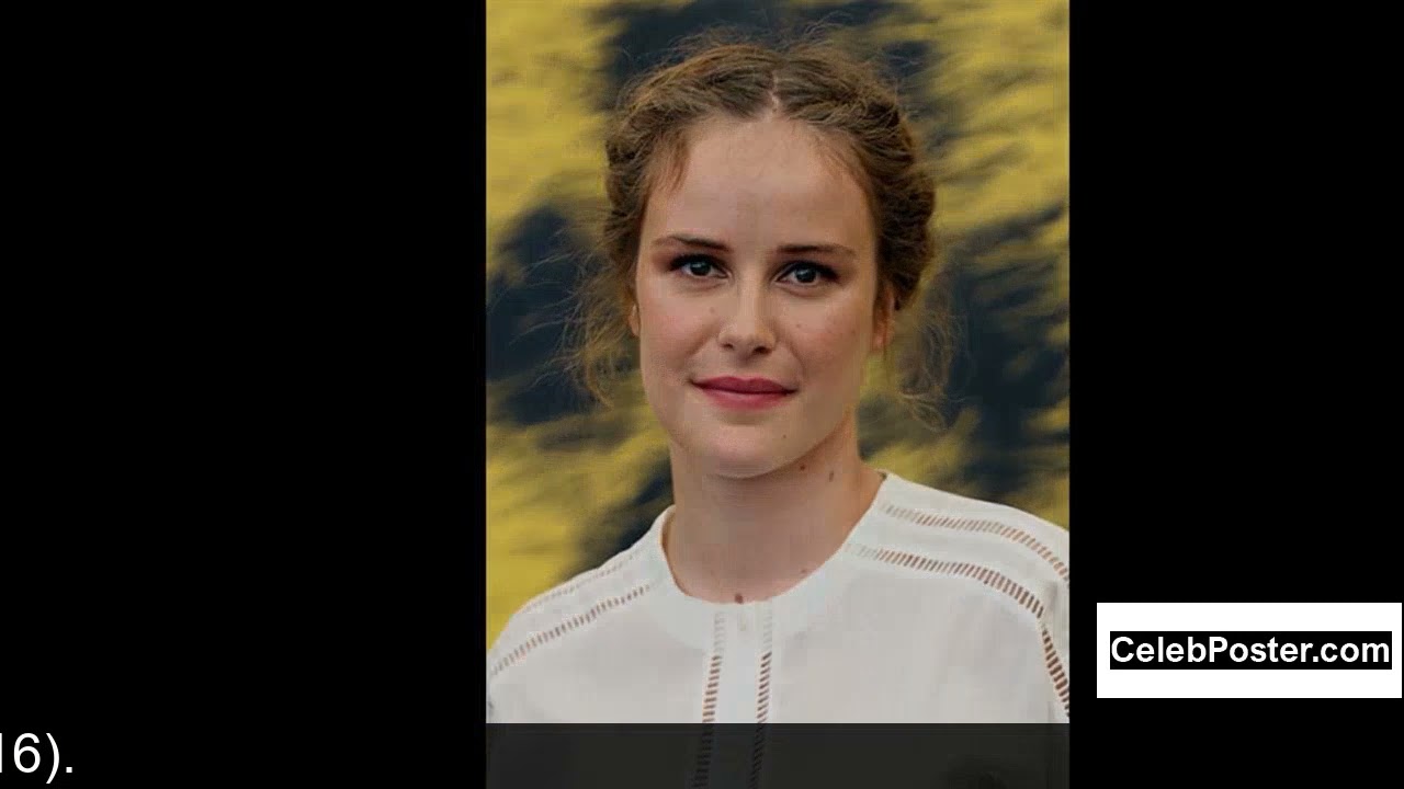 Carla Juri biography