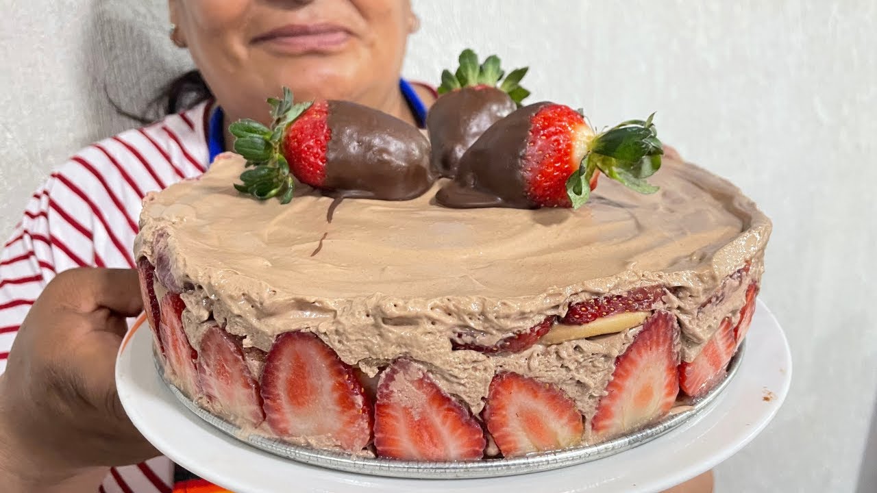 CARLOTA DE CHOCOLATE | COCINANDO CON MAMA