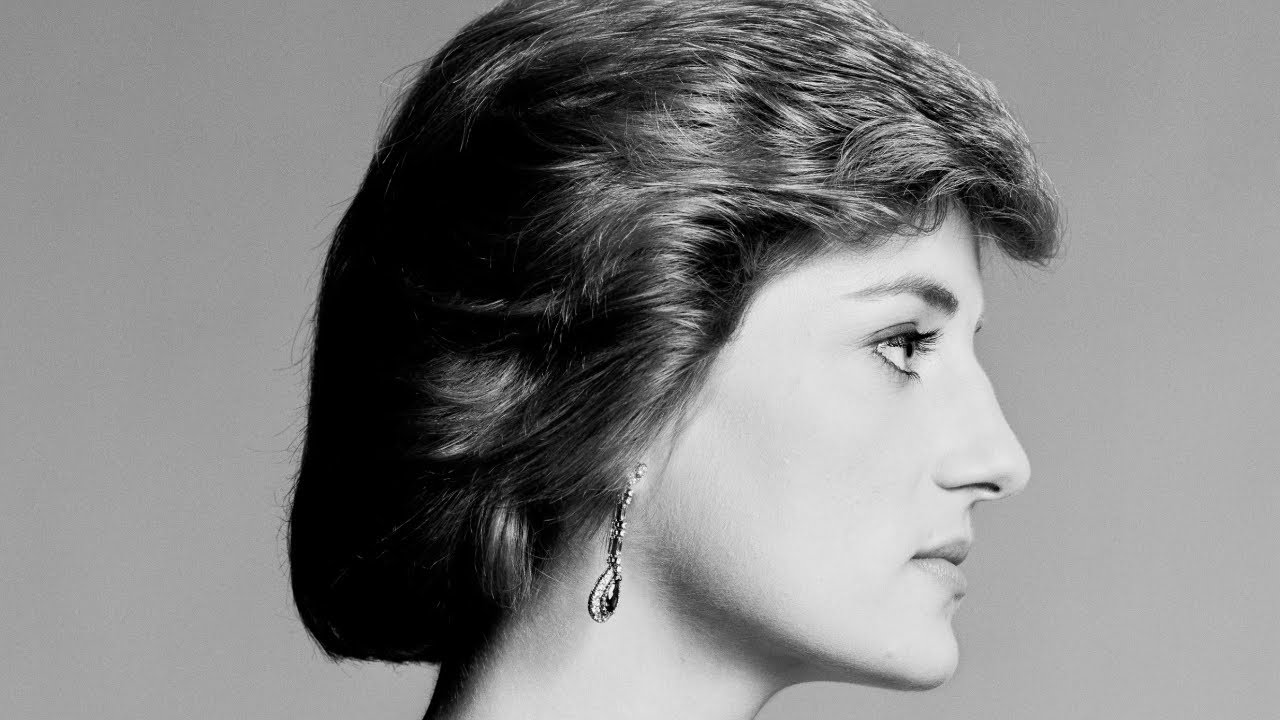 The 30 Most Iconic Photographs of Princess Diana ❤️