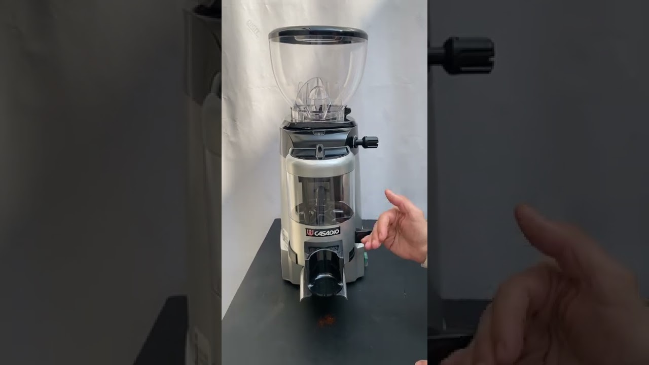 La diferencia entre un Molino de Café Automático y un Molino de Café Manual
