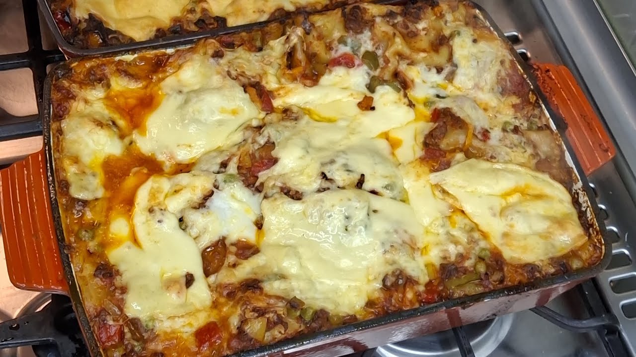 Delicious lasagne for my family @dinner | everyone wants more 😋😋 #Mouthwatering #easyrecipes #viral 
