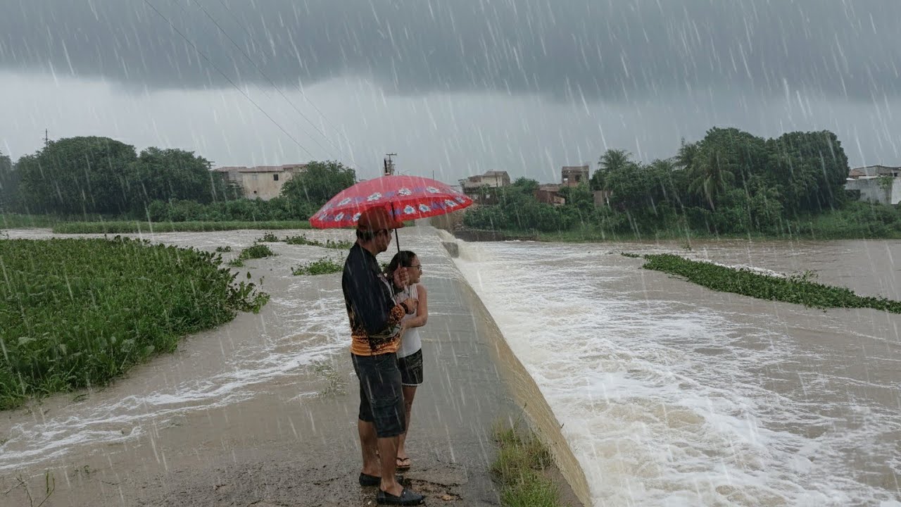 TEMPORAL EM JUAZEIRO TRÁS GRANDE ENCHENTE PARA A BARRAGEM DE LAVRAS 