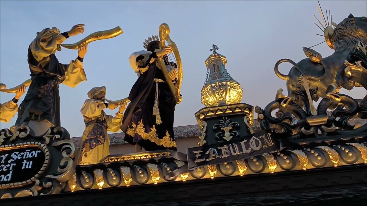 SUDOR DE SANGRE || 4K  iluminación de las andas de Jesús sepultado de la escuela de cristo 2025