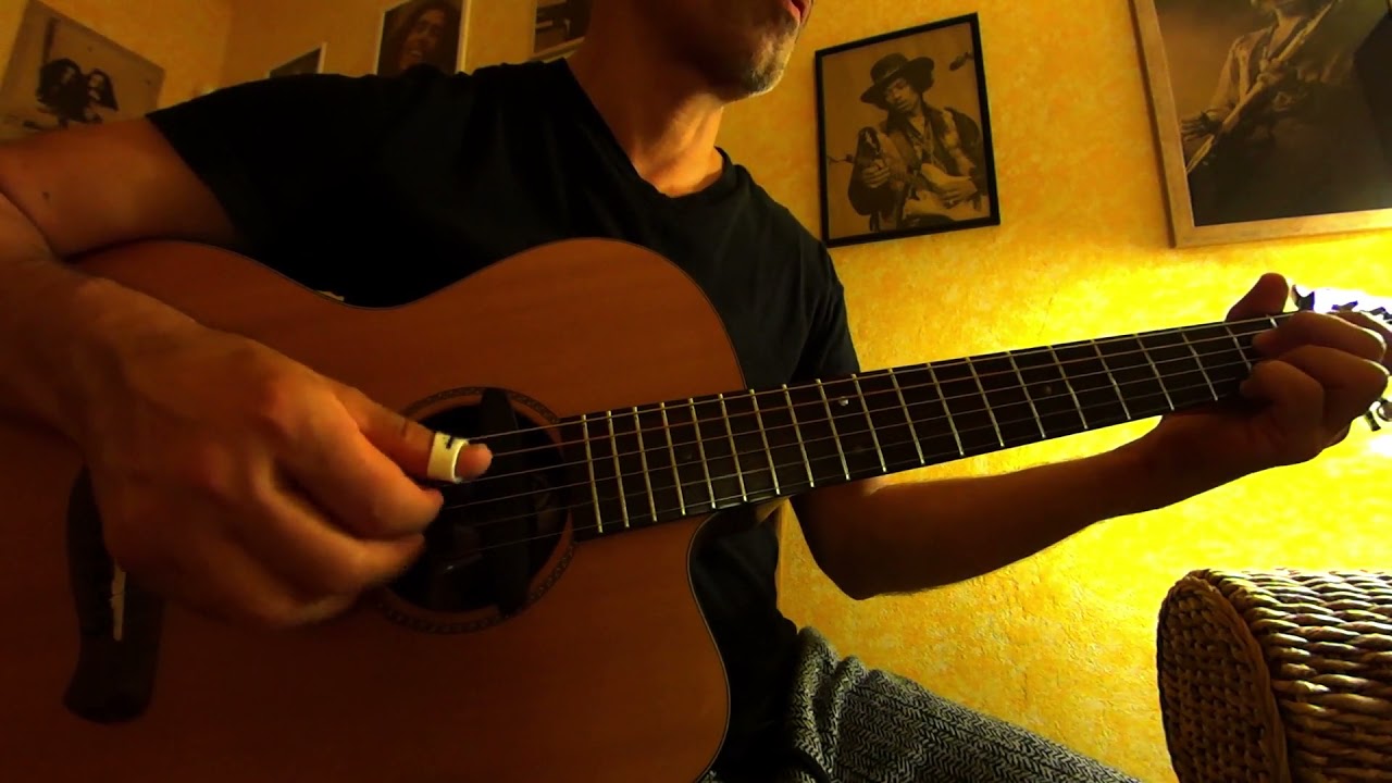 TACOMA EM9 C  2003 natural sound . Acoustic guitar test  .