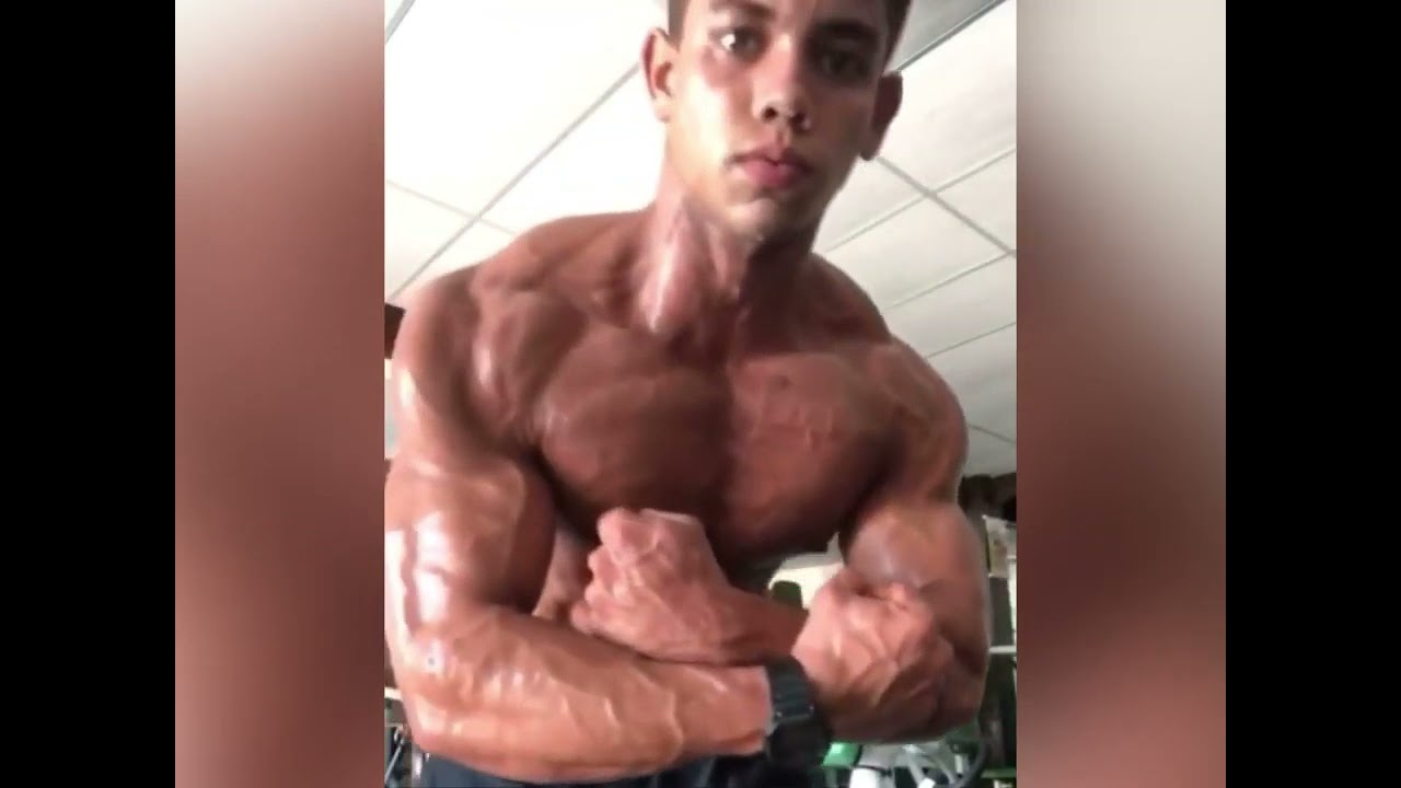 FANTASTIC ABS VEINS!!