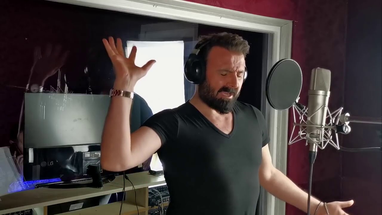 Bedirhan G&Ouml;K&Ccedil;E - Cemal SAFİ - Tek Hece (Aşk)