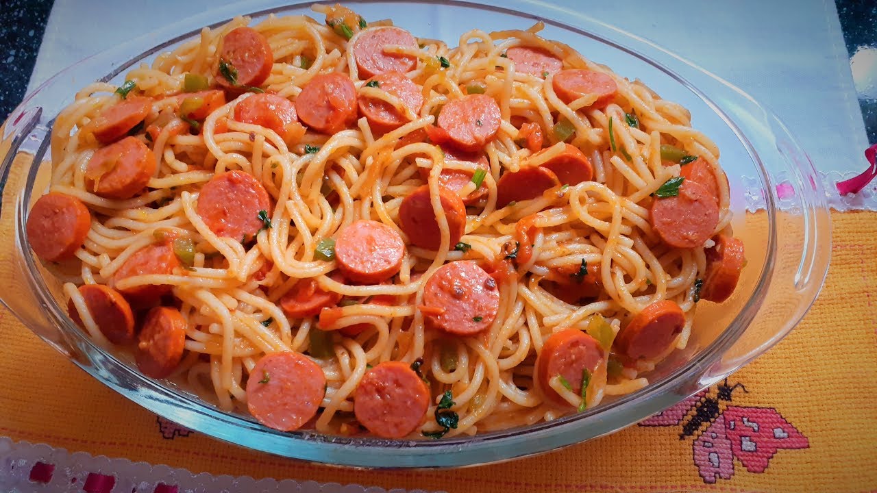 Macarrão com Salsicha