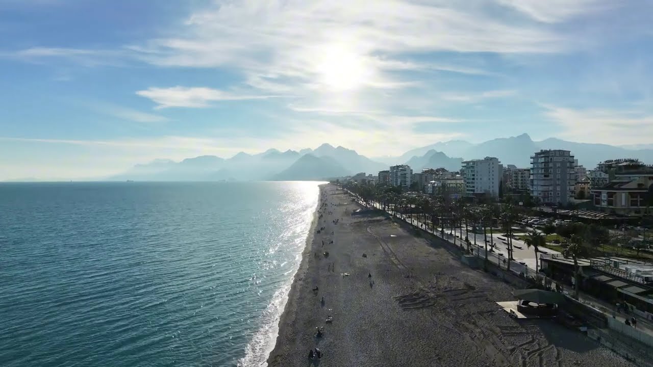 Zihinsel Kaçış: Konyaaltı Sahili 🌊 Mental Escape: Antalya 4K DJI Neo 2