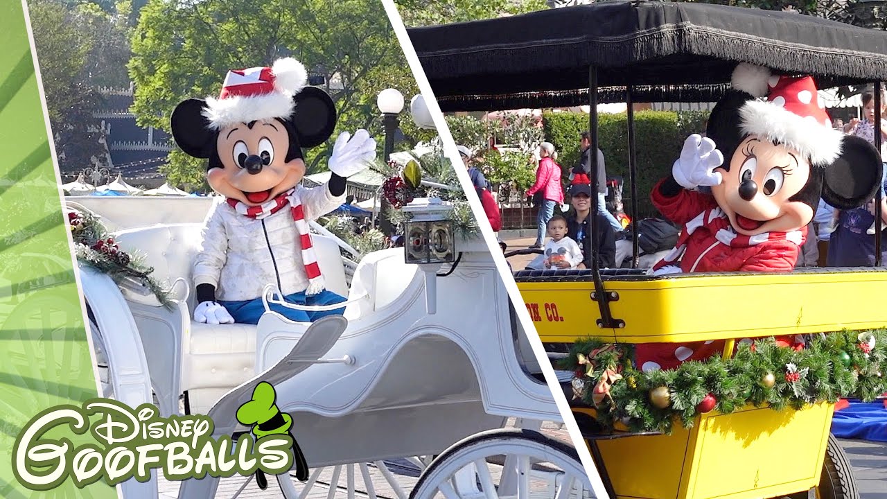 Christmas Is Here Cavalcade - Disneyland Resort Anaheim 2021 🇺🇸