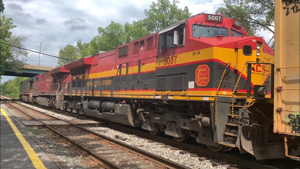 Brand New KCS Tier 4 ET44AC trailing on Q410-13 CP, Marc GP39 and more