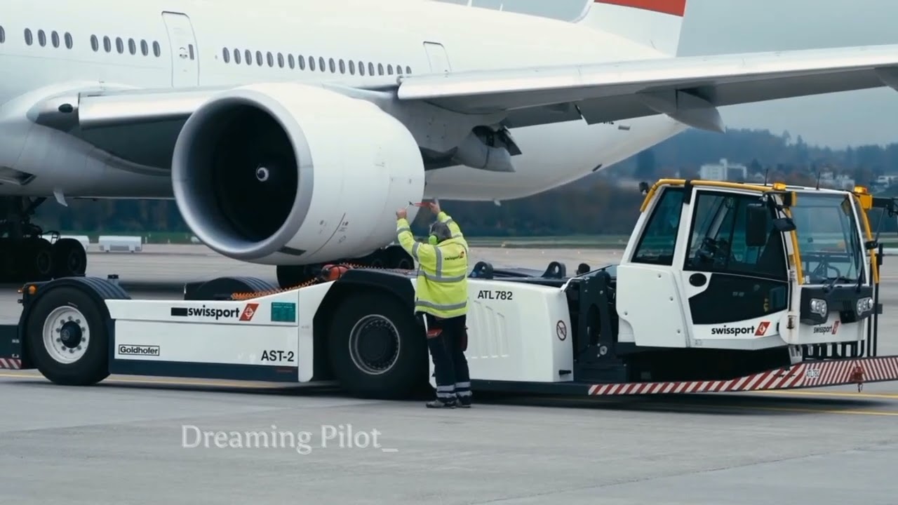 This video melts your heart 💖✈️ Dream to become a Pilot💝One day we will🤍💗