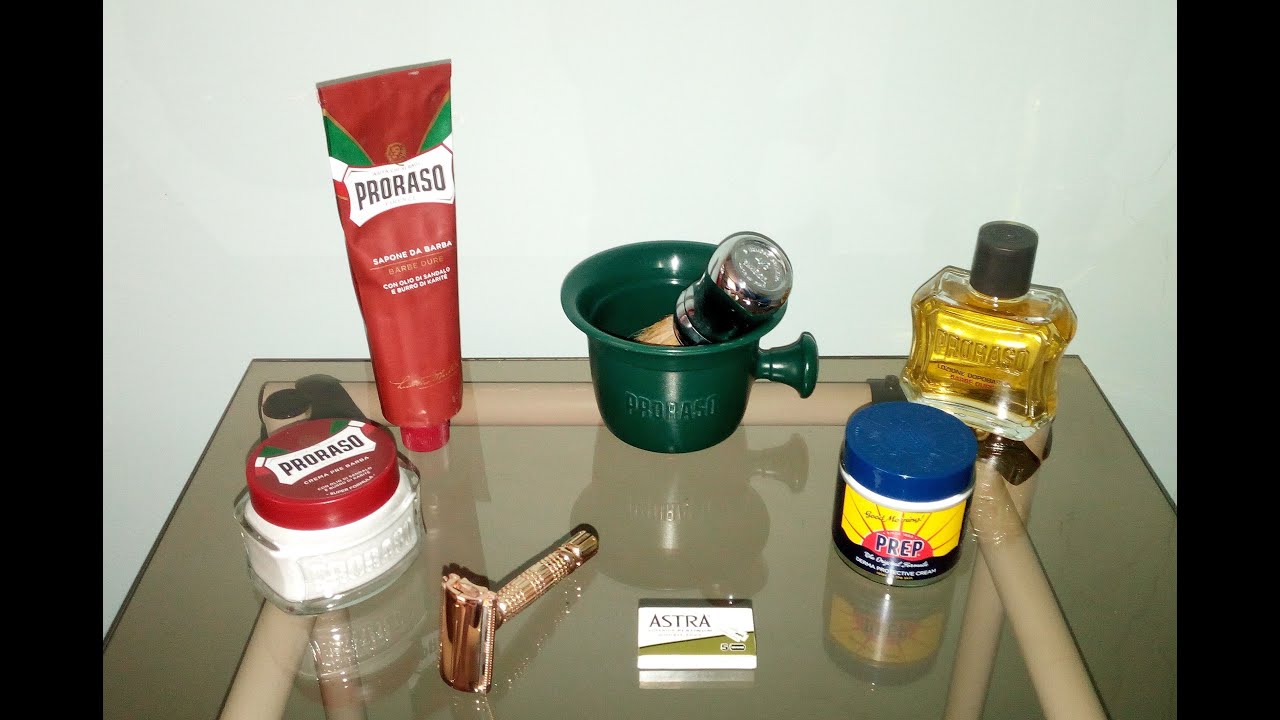 Rasatura con rasoio Kanzy  Twist Dorato  lametta Astra e linea Rossa per barbe dure Proraso