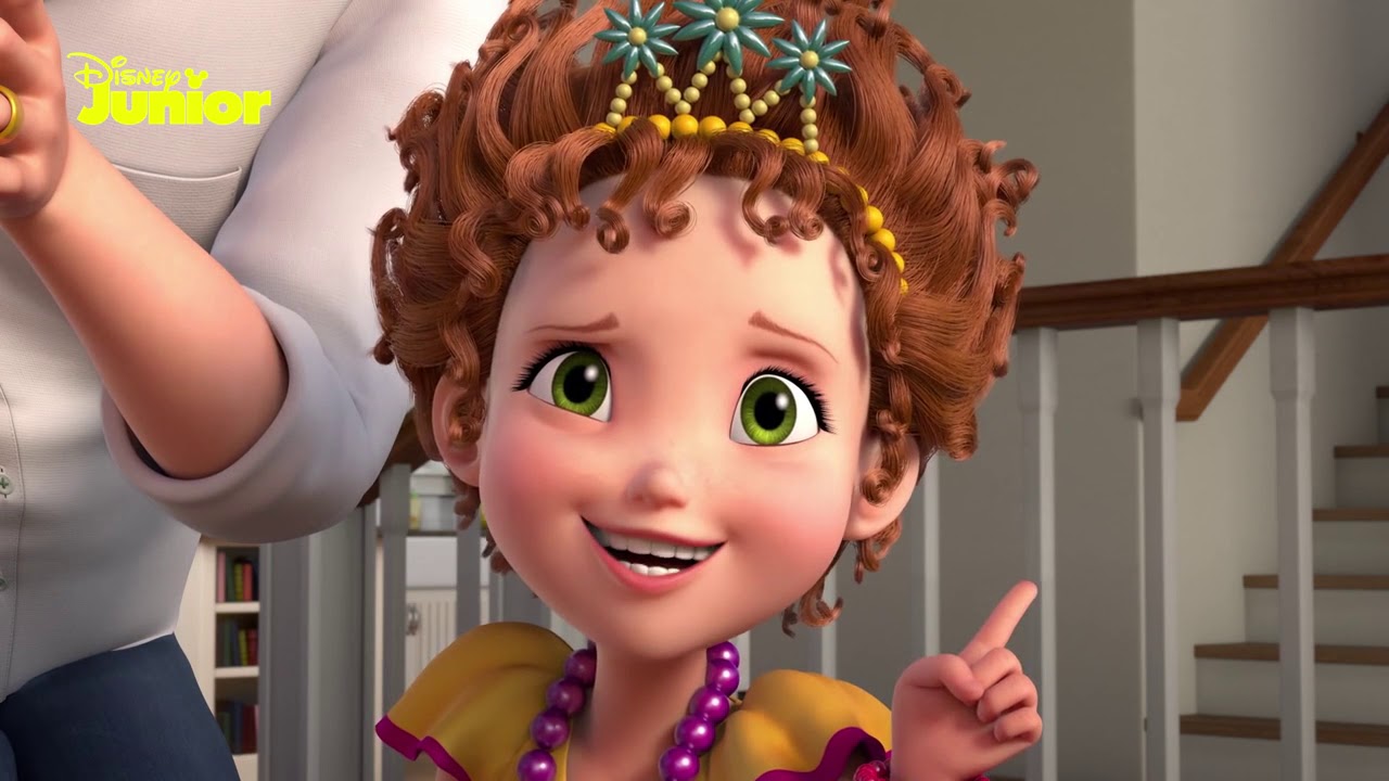 Fancy Nancy Clancy | Nancy Learns How To Compromise | Disney Junior Arabia