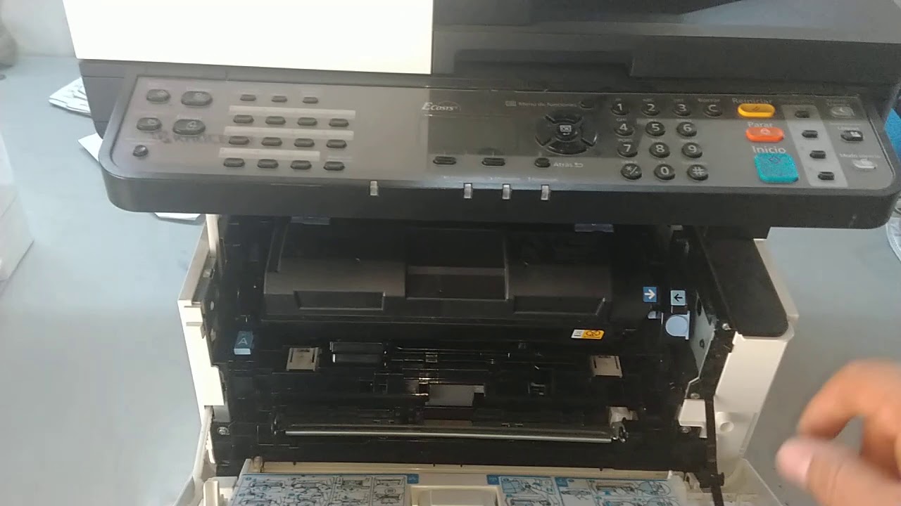 M2040dn retiro de papel atascado