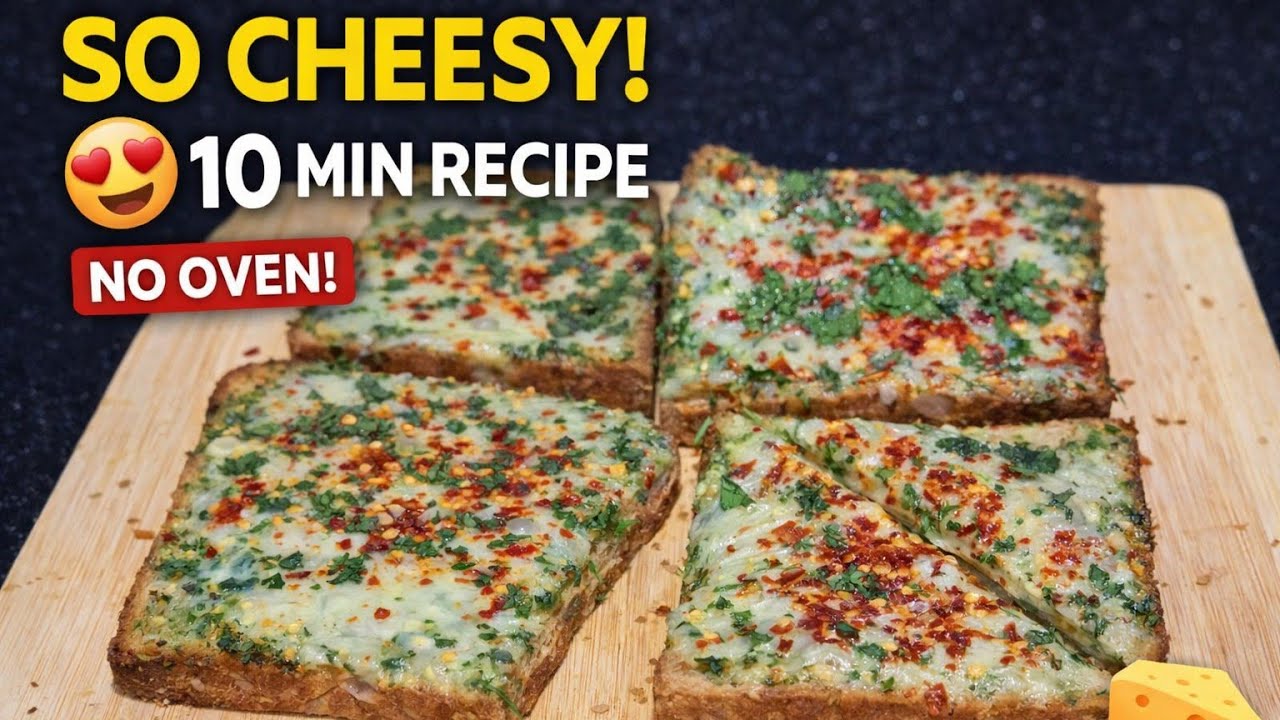 Cheese Garlic Bread Recipe on Tawa | Easy 10 Minute Cheesy Snack at Home 😍🧀