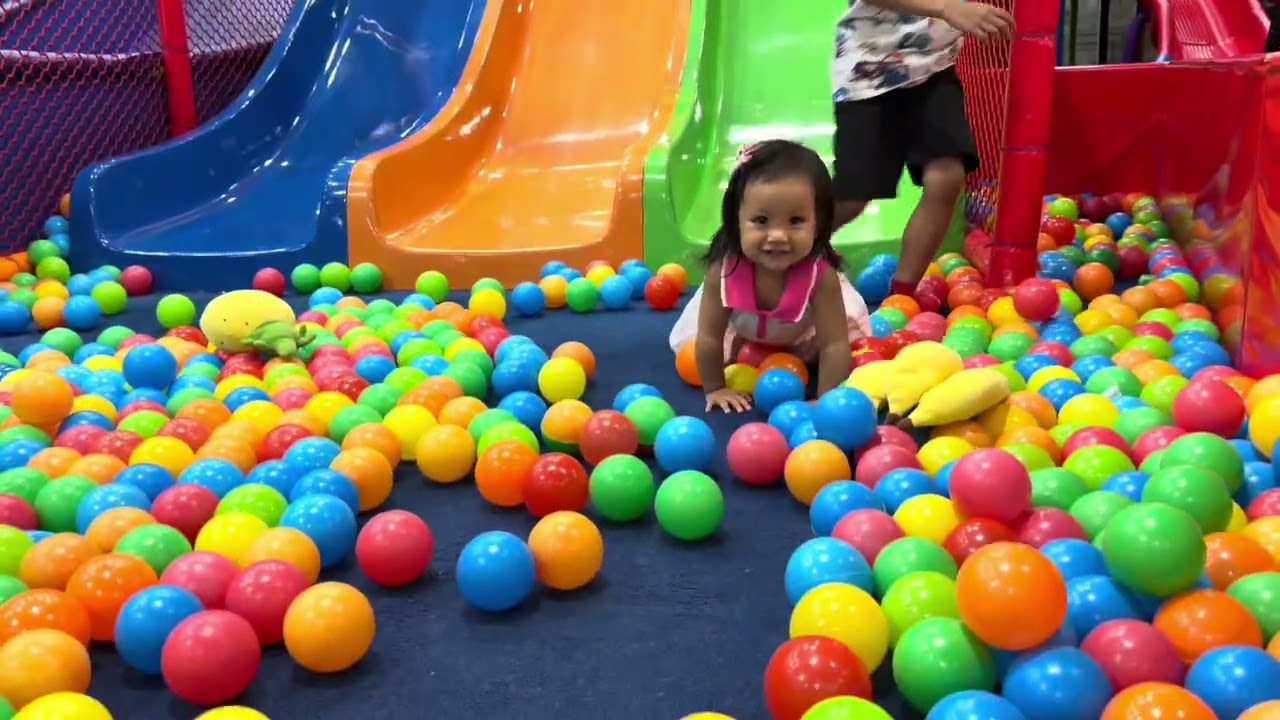 Kakay at KinderCity Nomo Mall 