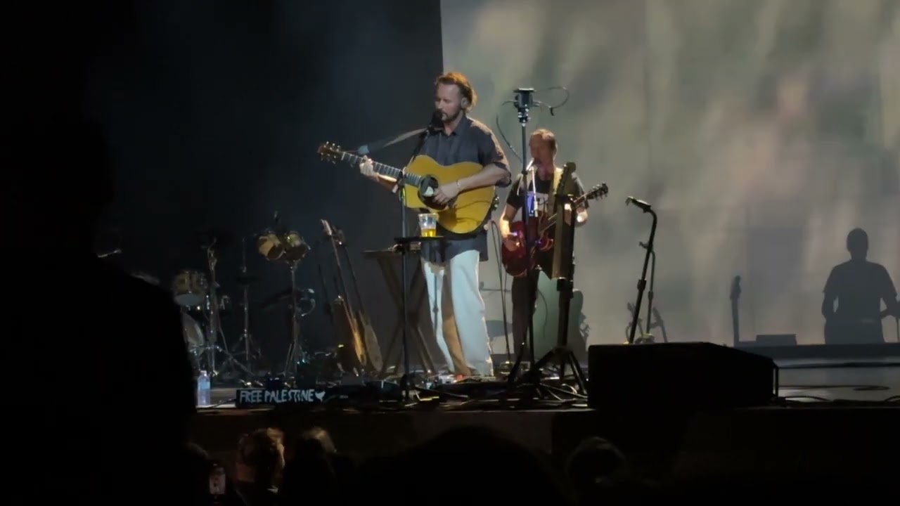 Ben Howard Live in Vancouver - Mesmerizing Performance of 