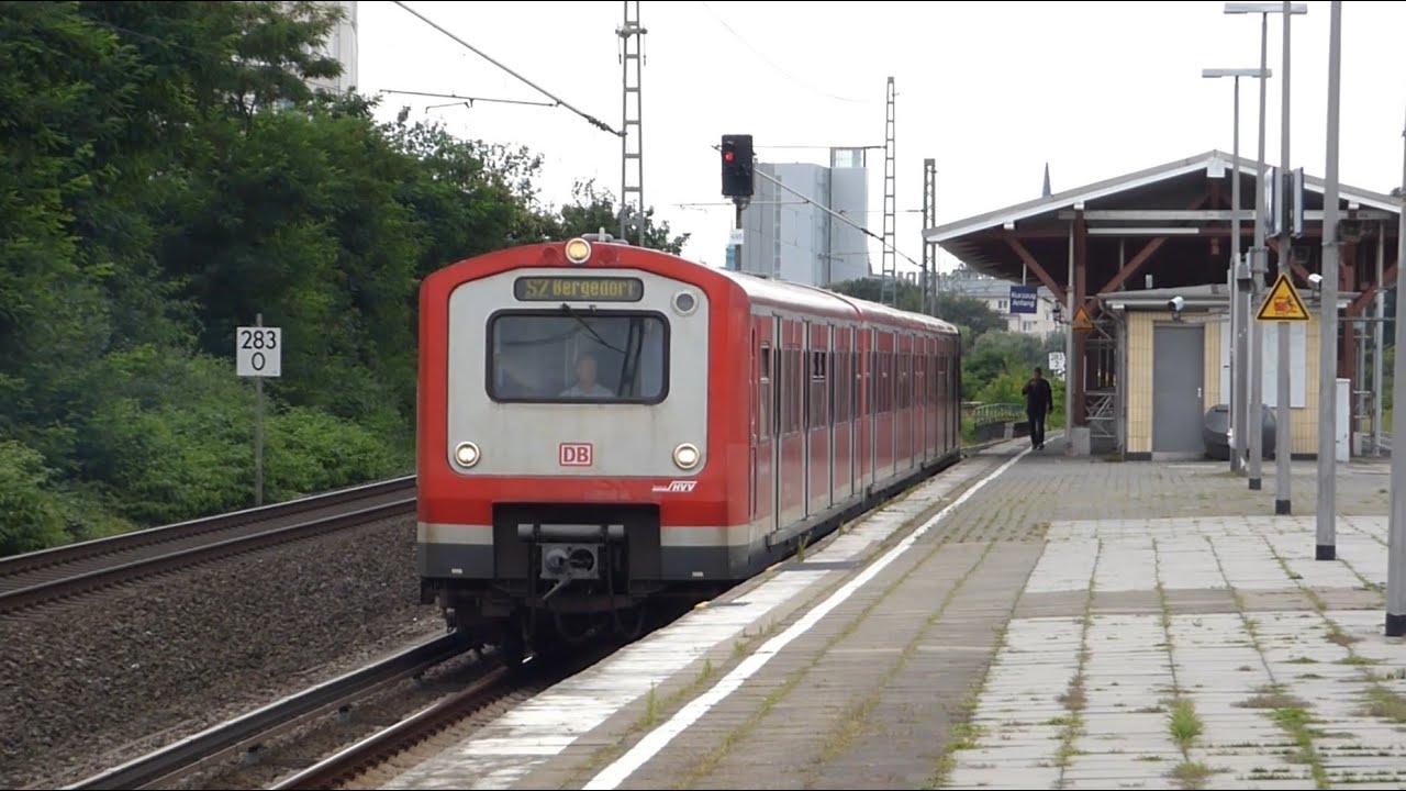 S-Bahn Hamburg: Altbau-Züge, BR 472, im Bahnhof Rothenburgsort