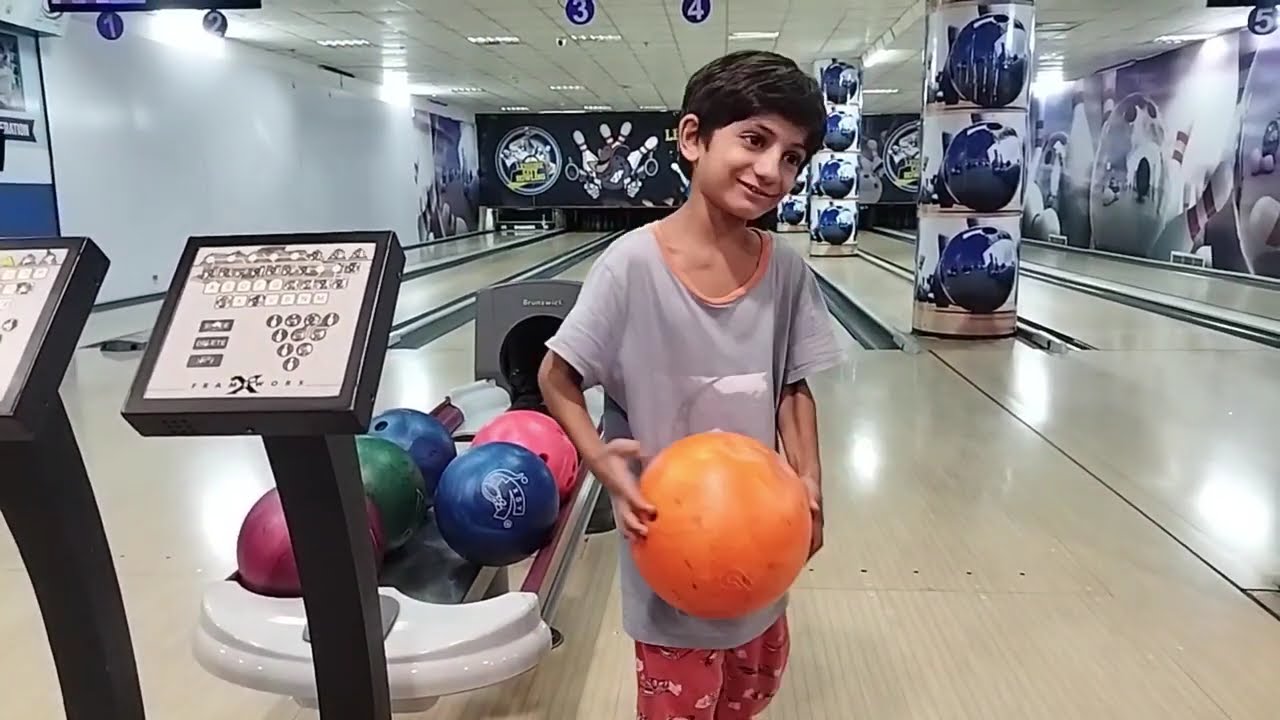 Murree Summer Vlog 2026 | Foggy Weather 🌫️ | BBQ Fun | Family Trip | Kids Bowling & Dancing Fountain
