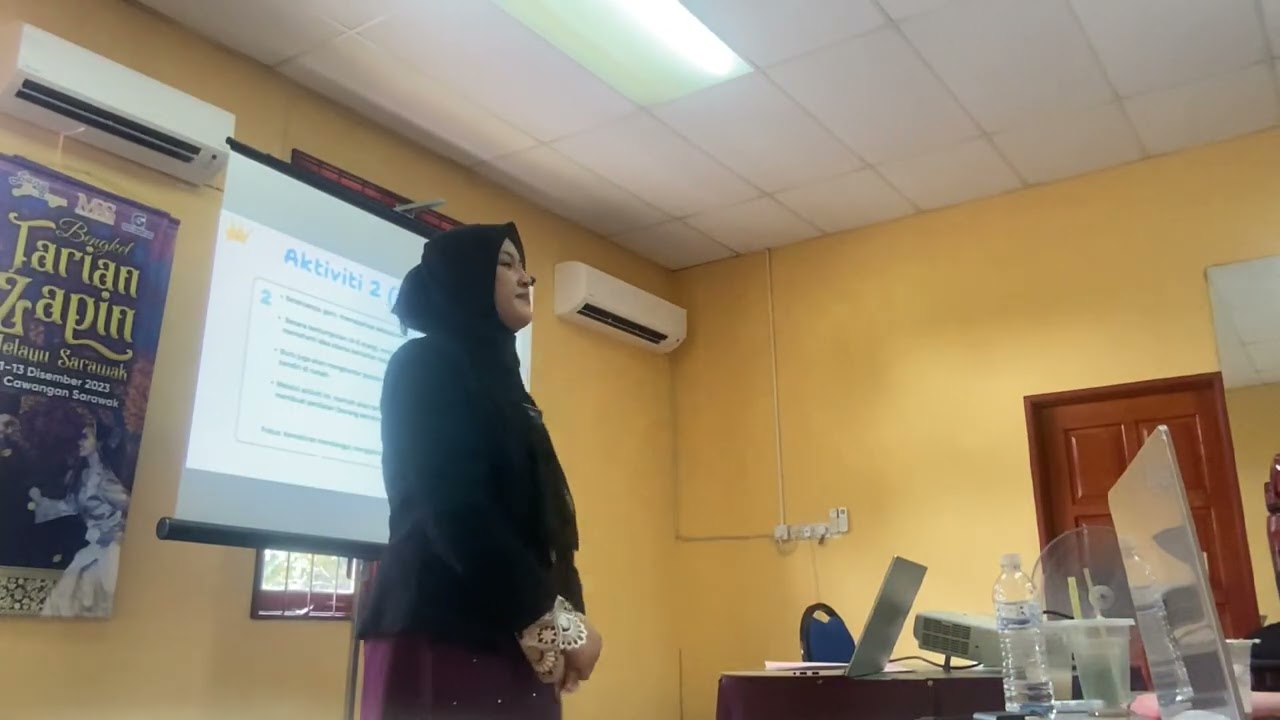 PEMBETANGAN PB2 PENGAJIAN KURIKULUM DALAM BAHASA MELAYU 