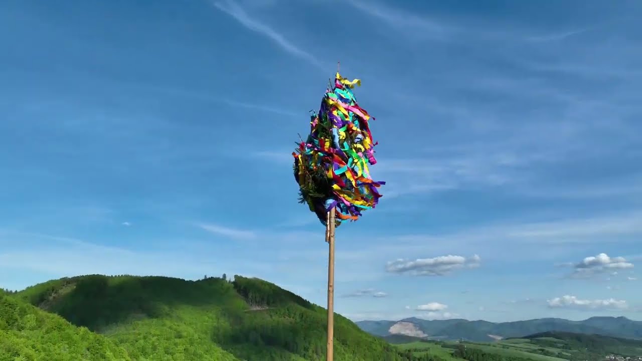 Adrenalínové stavanie mája v Červenom Kameni, 2025